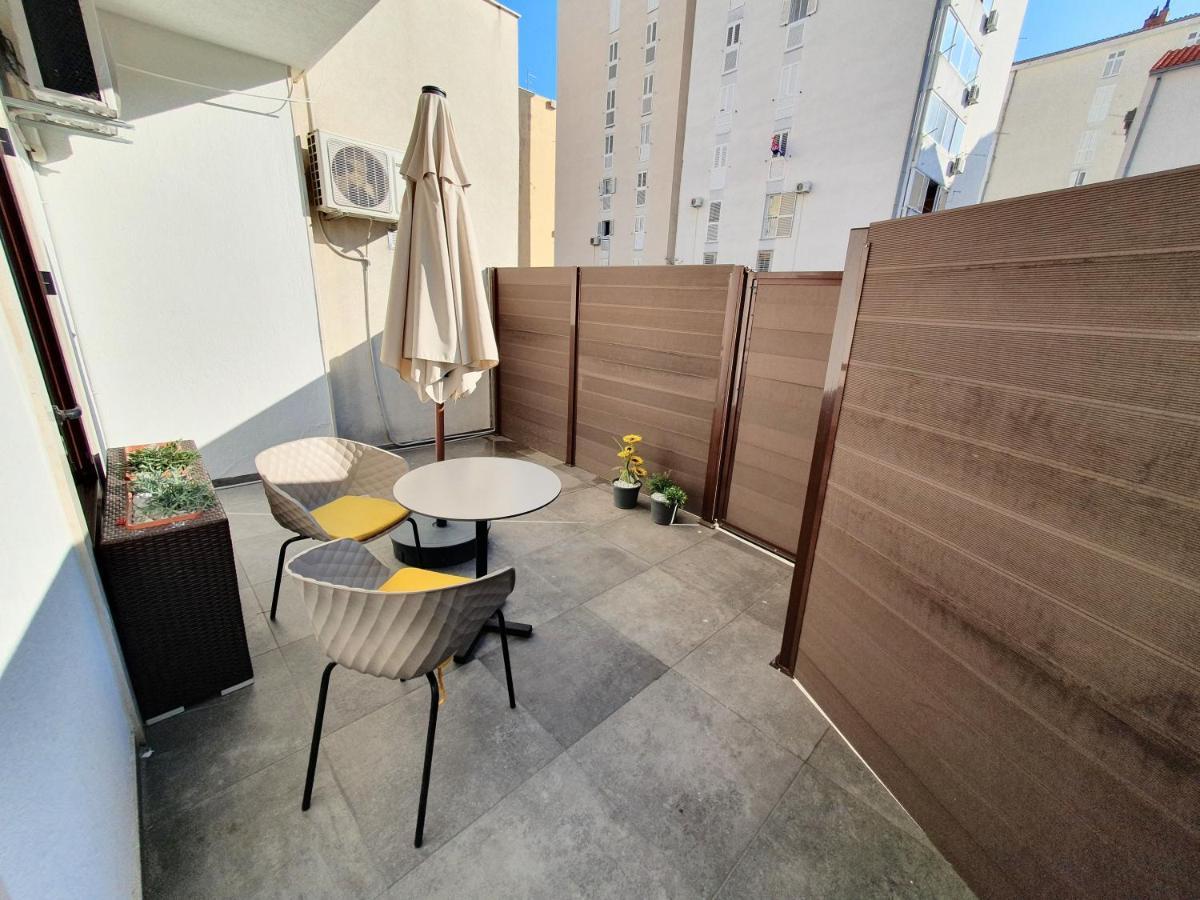 Apartmani Majic Makarska Bagian luar foto