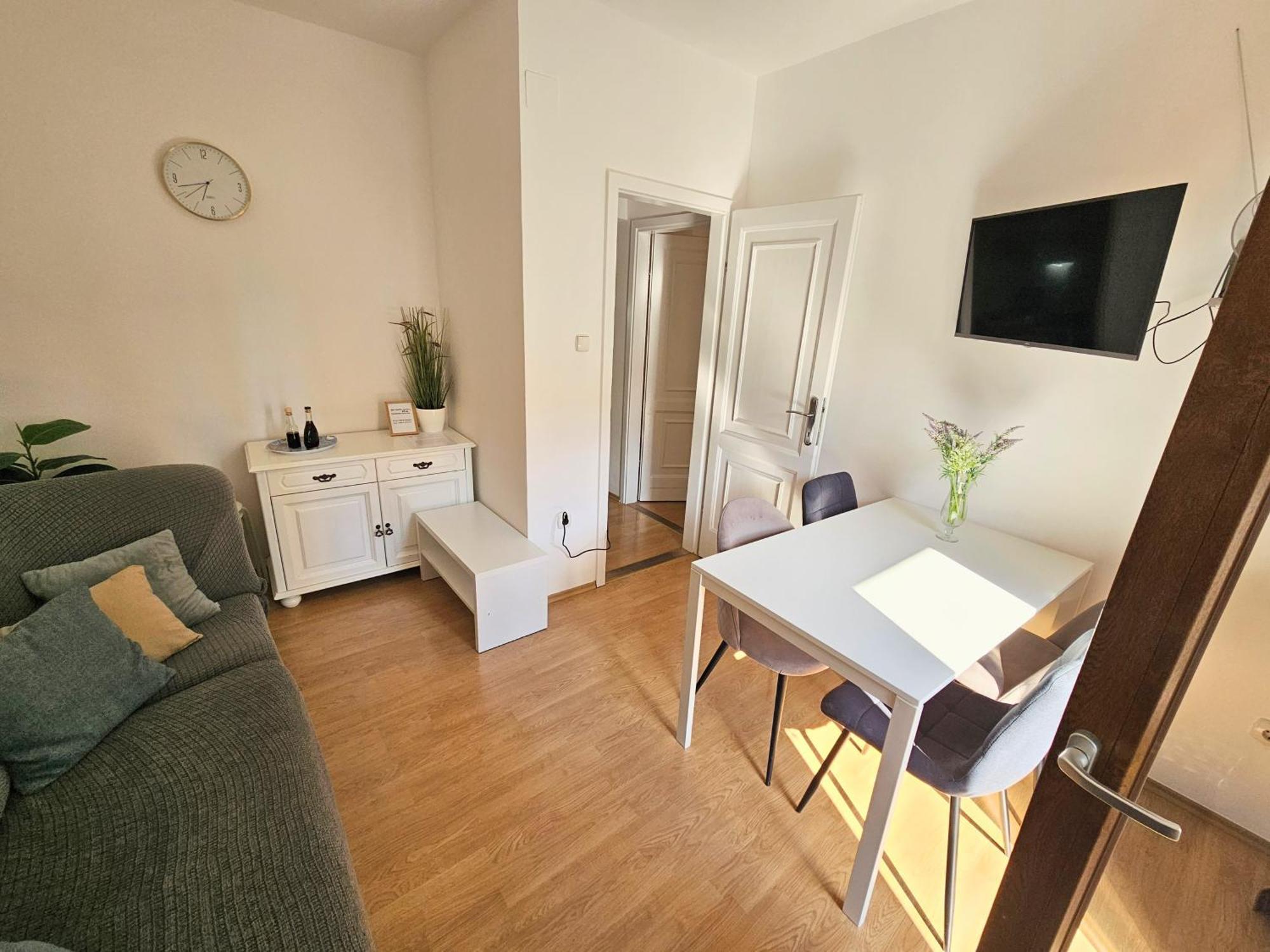 Apartmani Majic Makarska Bagian luar foto