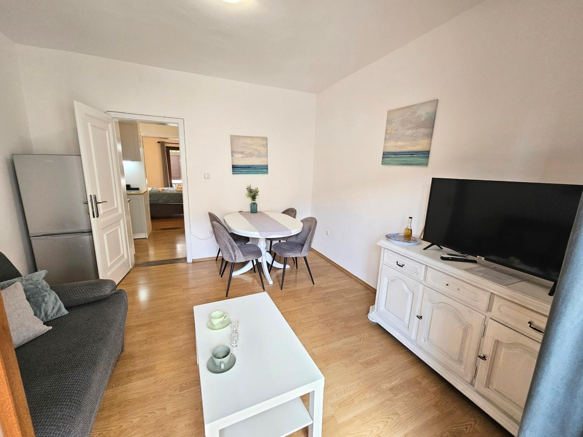 Apartmani Majic Makarska Ruang foto