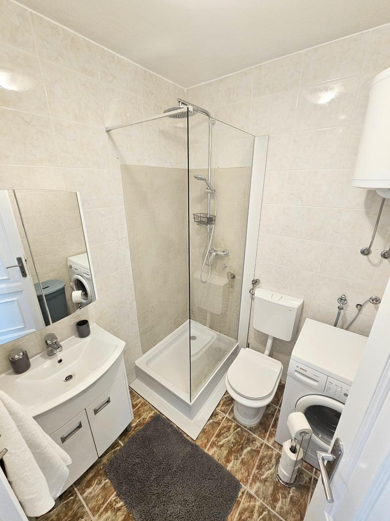 Apartmani Majic Makarska Bagian luar foto